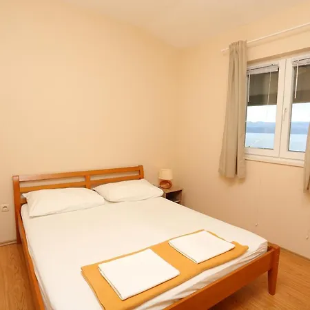 Apartment Nemira 17039a